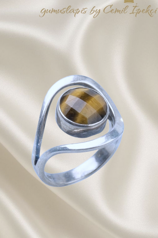 Faset Kesim Kaplangözü Taşlı Gümüş Yüzük