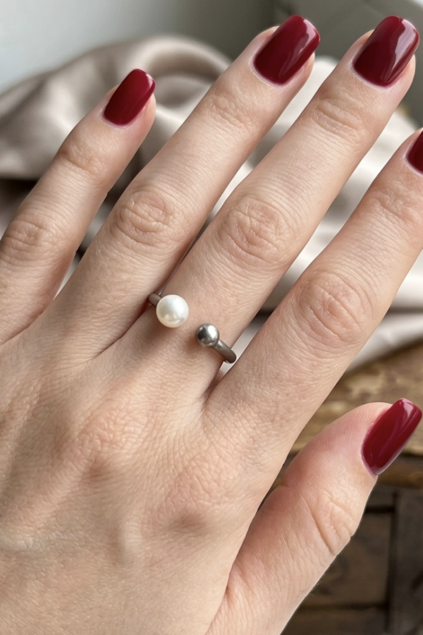 İnci Taşlı Düz Motif Gümüş Yüzük