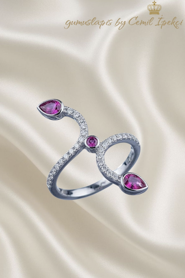 Yakut Taşlı Dalga Motif Gümüş İnce Yüzük