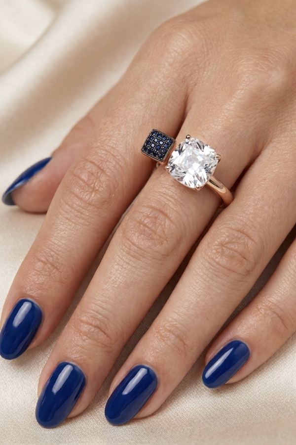 Safir ve Laboratuvar Pırlantası Taşlı Kare Motif Gümüş Yüzük