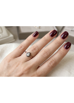 Damla Taşlı Siyah Kalem Detaylı Küçük Gümüş Yüzük