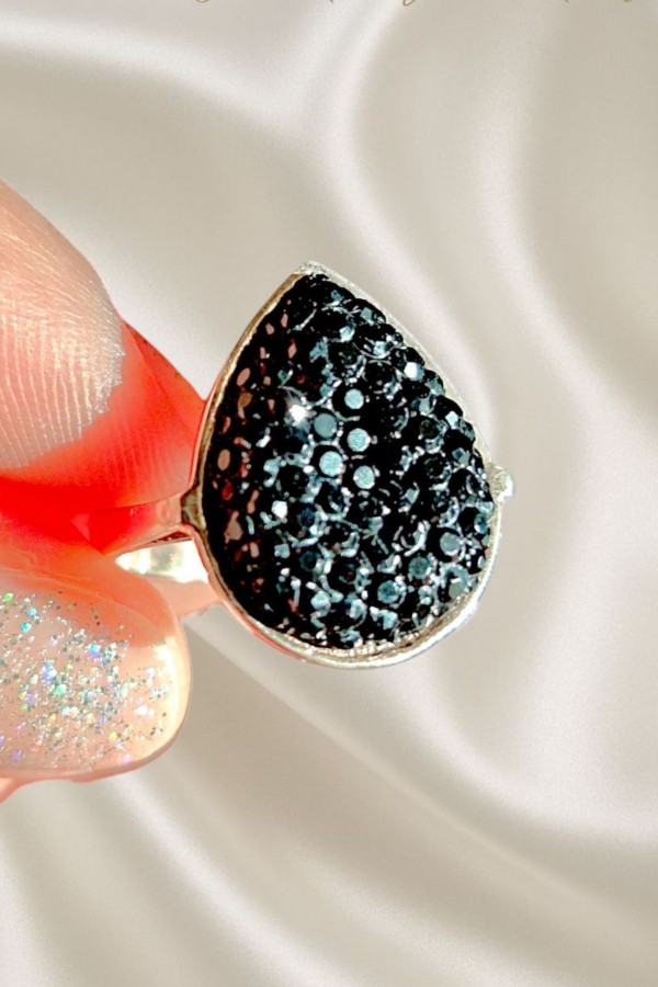 Onix Taşlı Damla Motif Gümüş Yüzük 