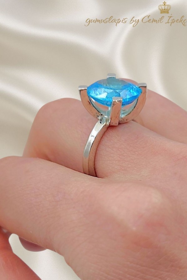 Lab Topaz Taşlı Yüksek Motif Gümüş Yüzük