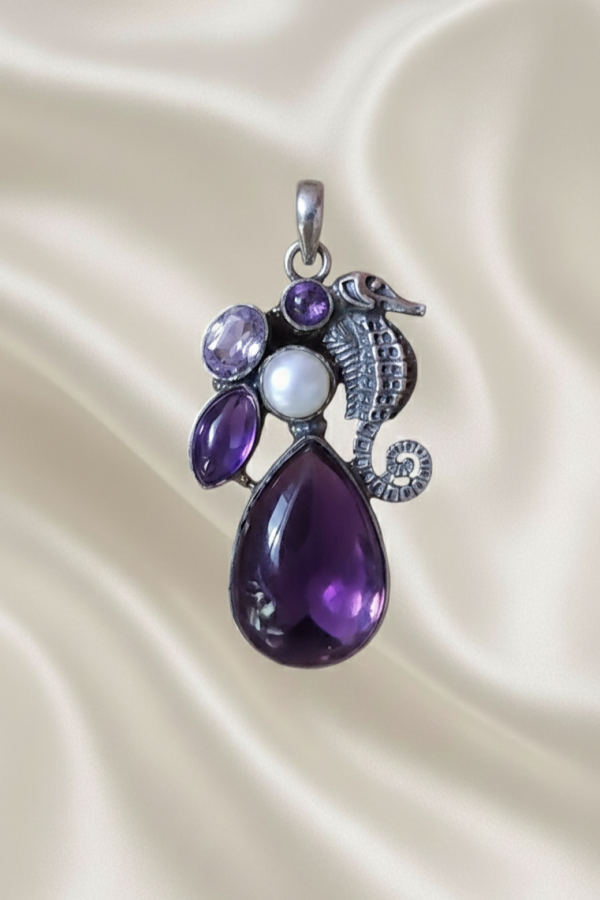 Yeşil Akik ve Ametist Taşlı Denizatı Motif Gümüş Kolye Ucu Serisi