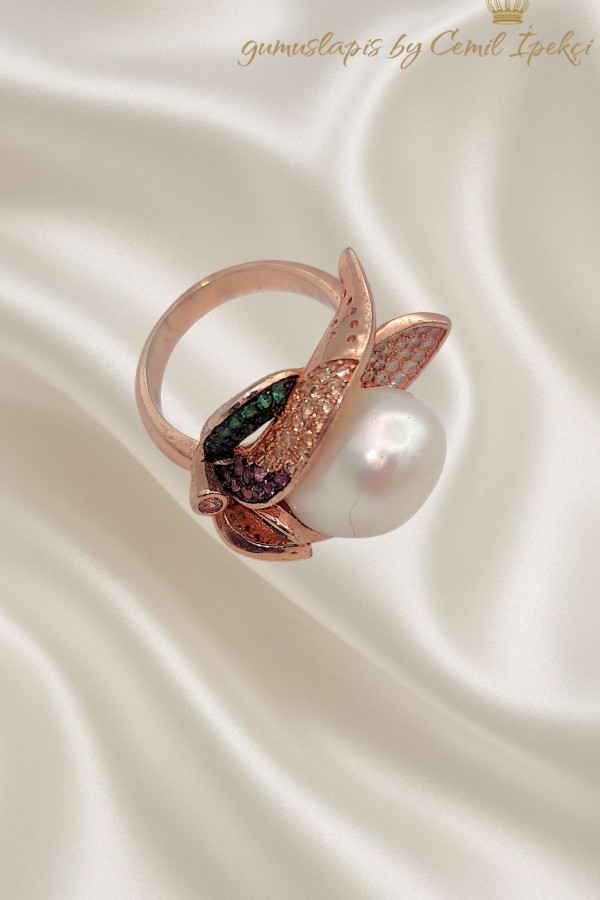 İnci ve Renkli Taşlarla Süslü Yaprak Motif Gümüş Yüzük