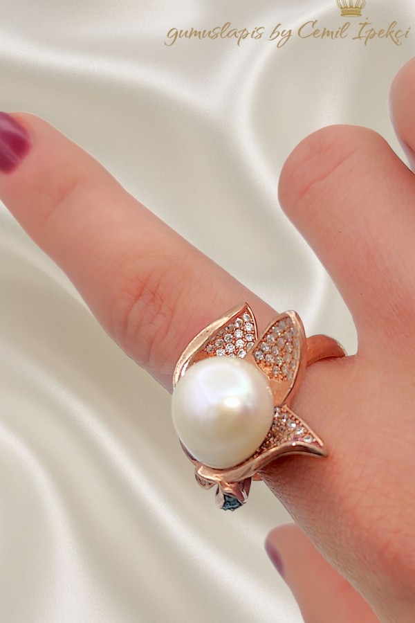 İnci ve Renkli Taşlarla Süslü Yaprak Motif Gümüş Yüzük