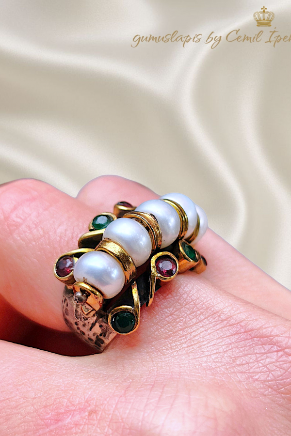 İnci Yakut ve Zümrüt Taşlı Gümüş Yüzük