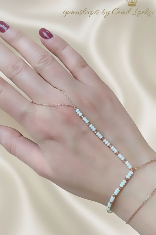 İnci ve Dorika Topları ile Süslü Gümüş Şahmeran