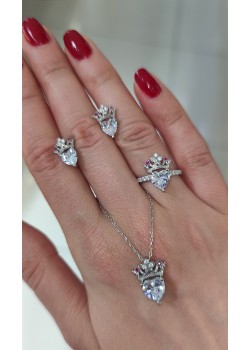 Beyaz taşlı taç ve kalp motif gümüş set