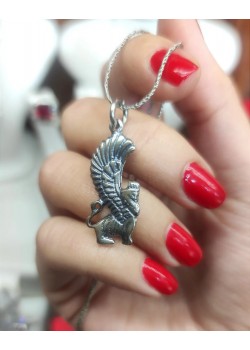 Griffon kanatlı aslan motif gümüş kolye